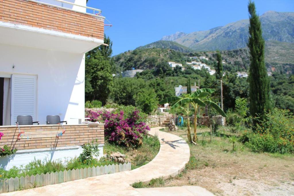 Hotel Penelope 2 Dhërmi Exterior foto